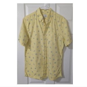 Men's casual button down shirt